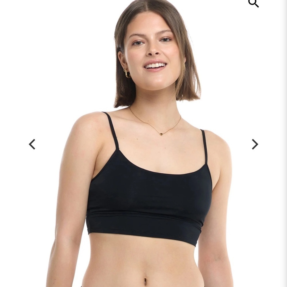 NEW Eidon Surf Selena Black Licorice Bikini Top 3525668 Size Large NWT
